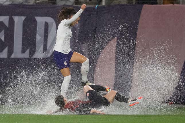 Image for article titled USWNT win the most CONCACAF game ever