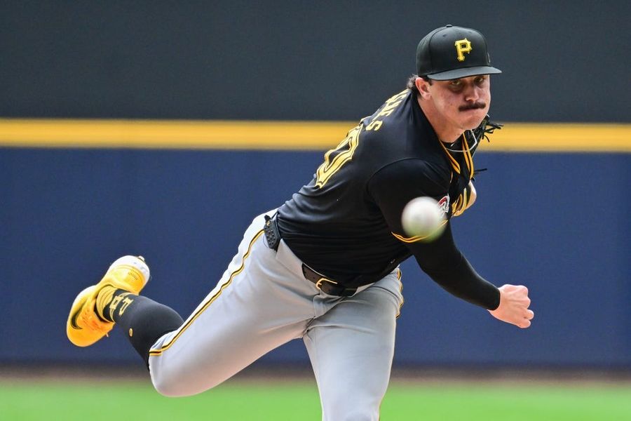 MLB: Pittsburgh Pirates at Milwaukee Brewers