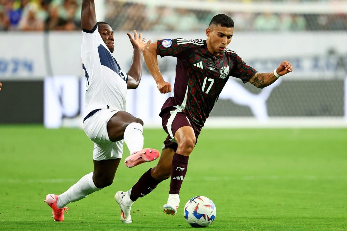 Soccer: Copa America-Mexico vs Ecuador