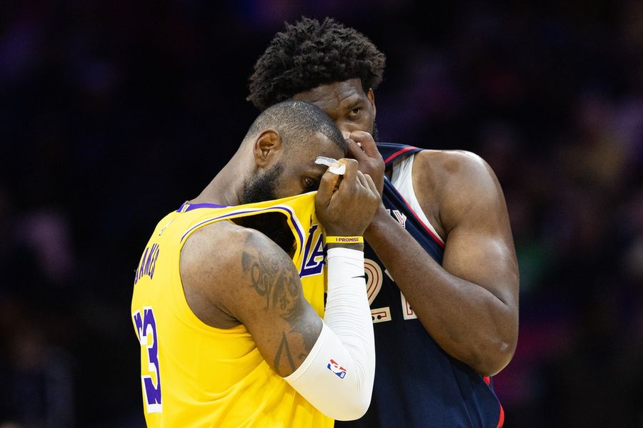 NBA: Los Angeles Lakers at Philadelphia 76ers