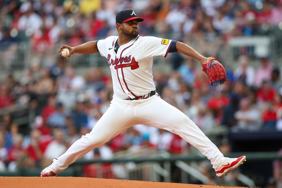 MLB: Cincinnati Reds at Atlanta Braves