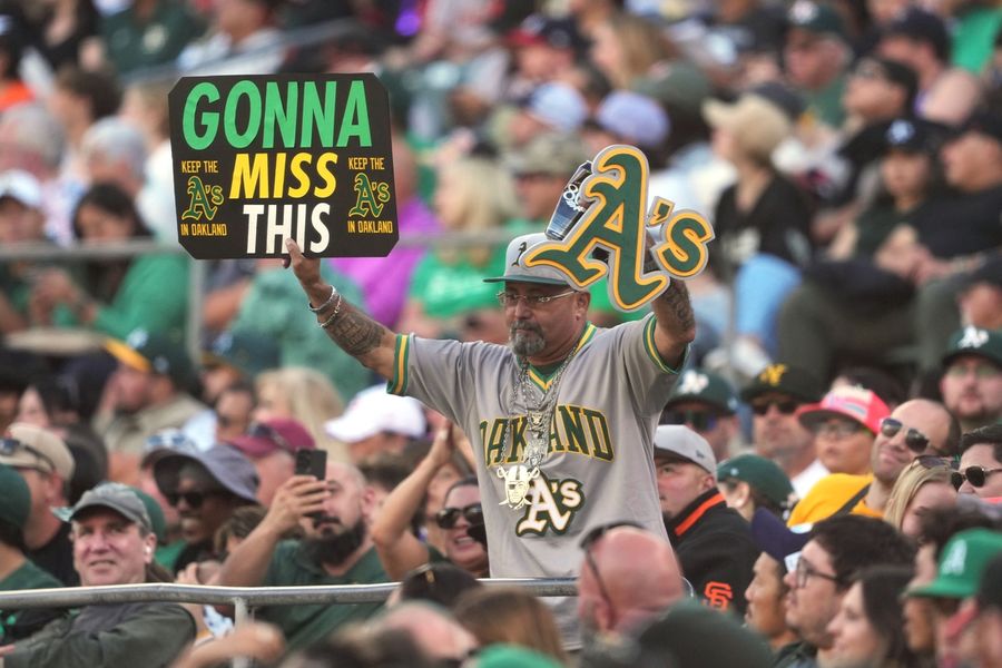 MLB: San Francisco Giants at Oakland Athletics