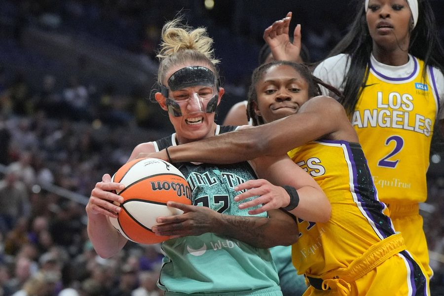 WNBA: New York Liberty at Los Angeles Sparks