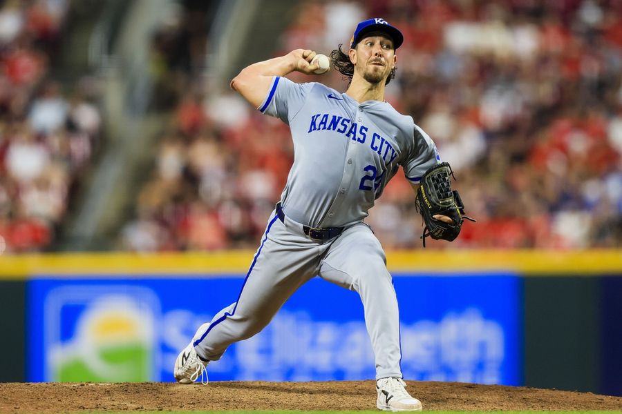 MLB: Kansas City Royals at Cincinnati Reds