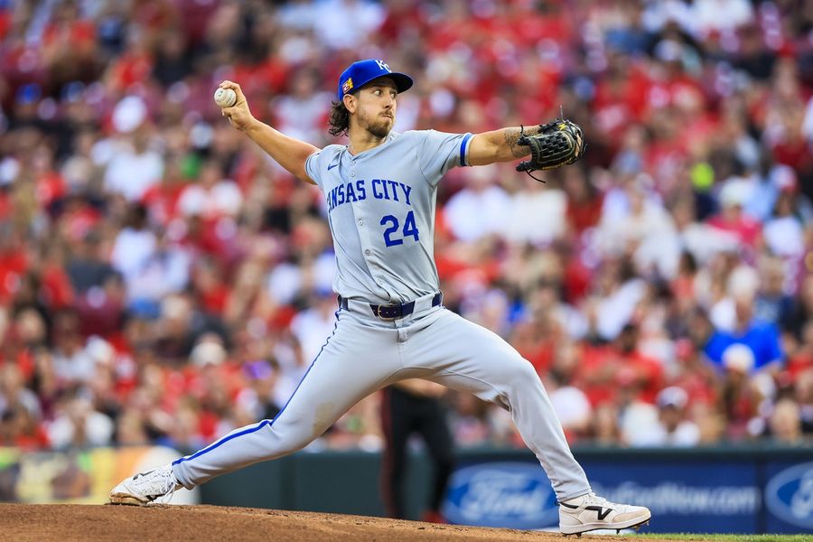 MLB: Kansas City Royals at Cincinnati Reds