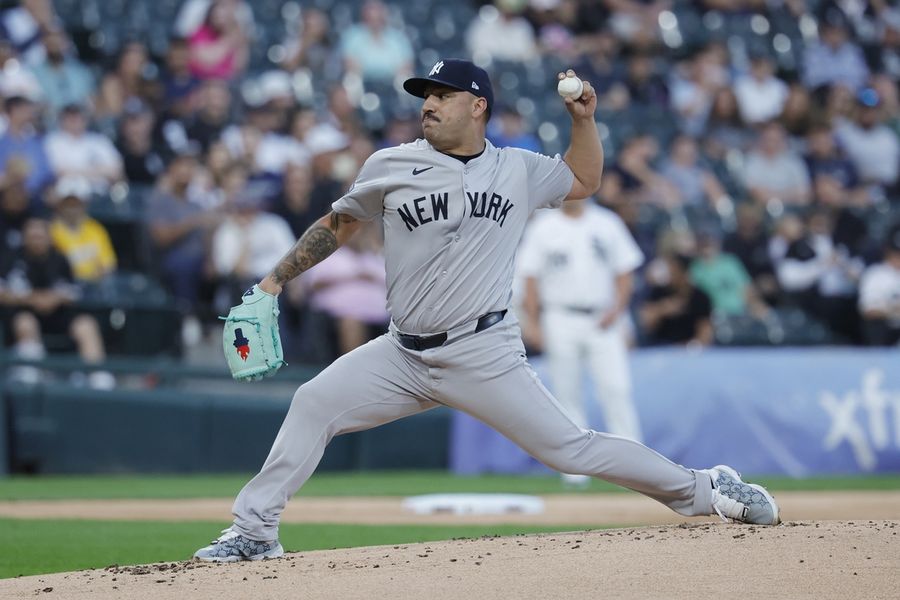 MLB: New York Yankees at Chicago White Sox