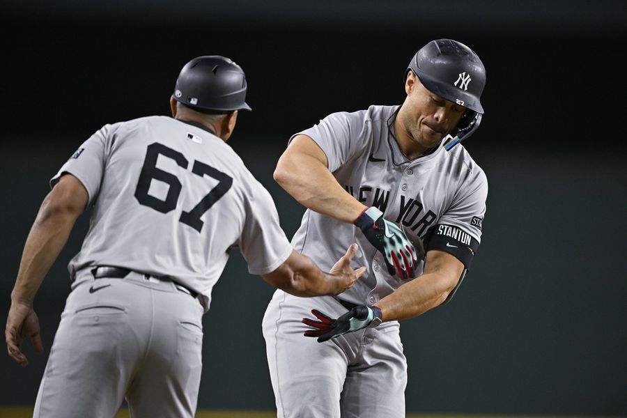 MLB: New York Yankees at Texas Rangers